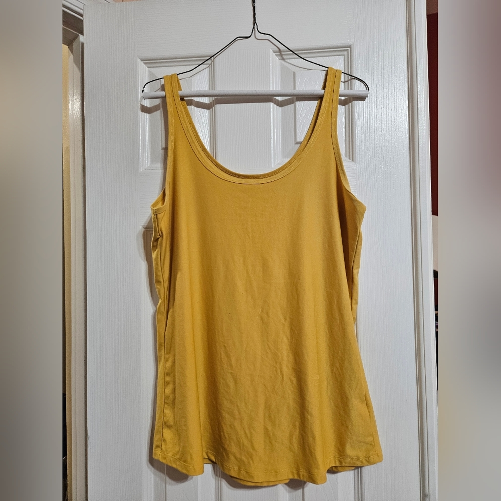 Gold Polyester tank top